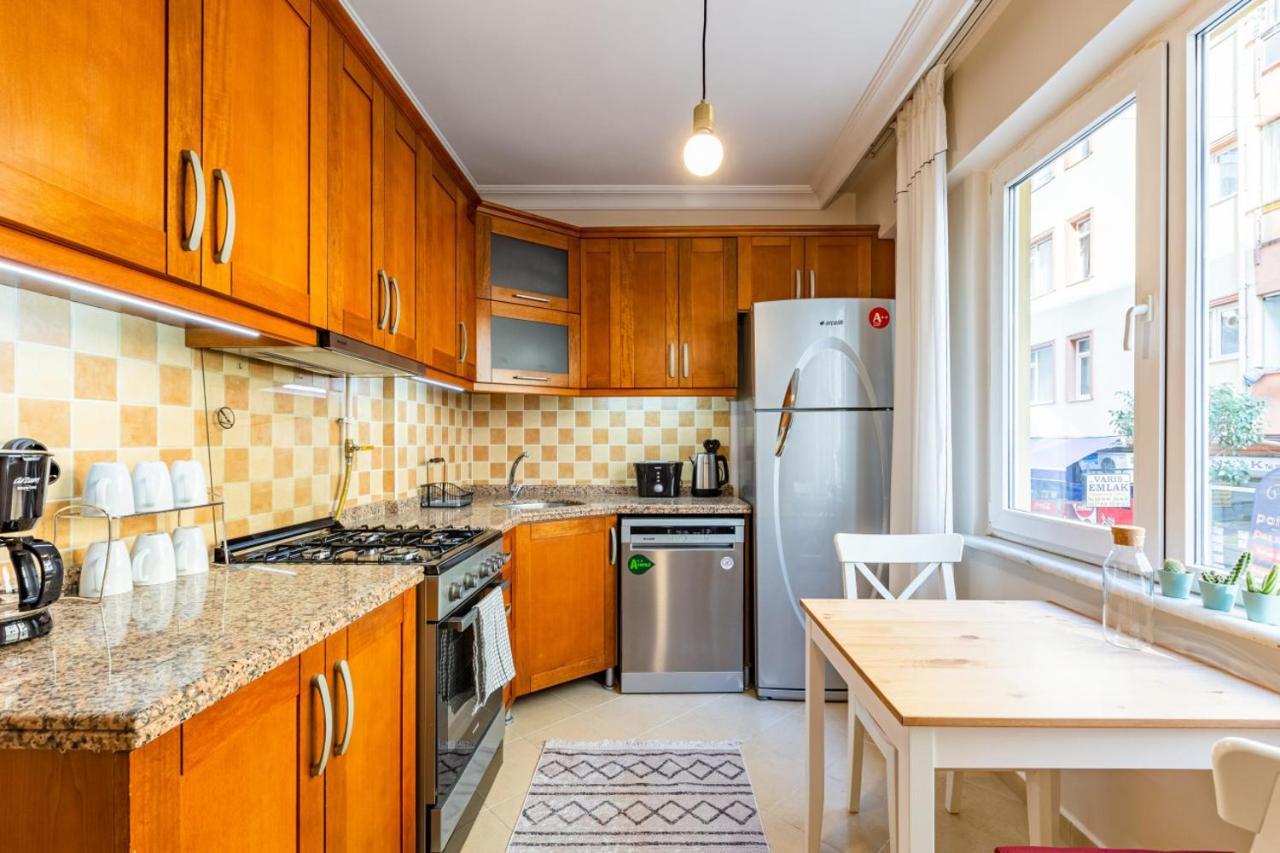 Colorful Apartment Near Popular Attractions In Sisli อิสตันบูล ภายนอก รูปภาพ